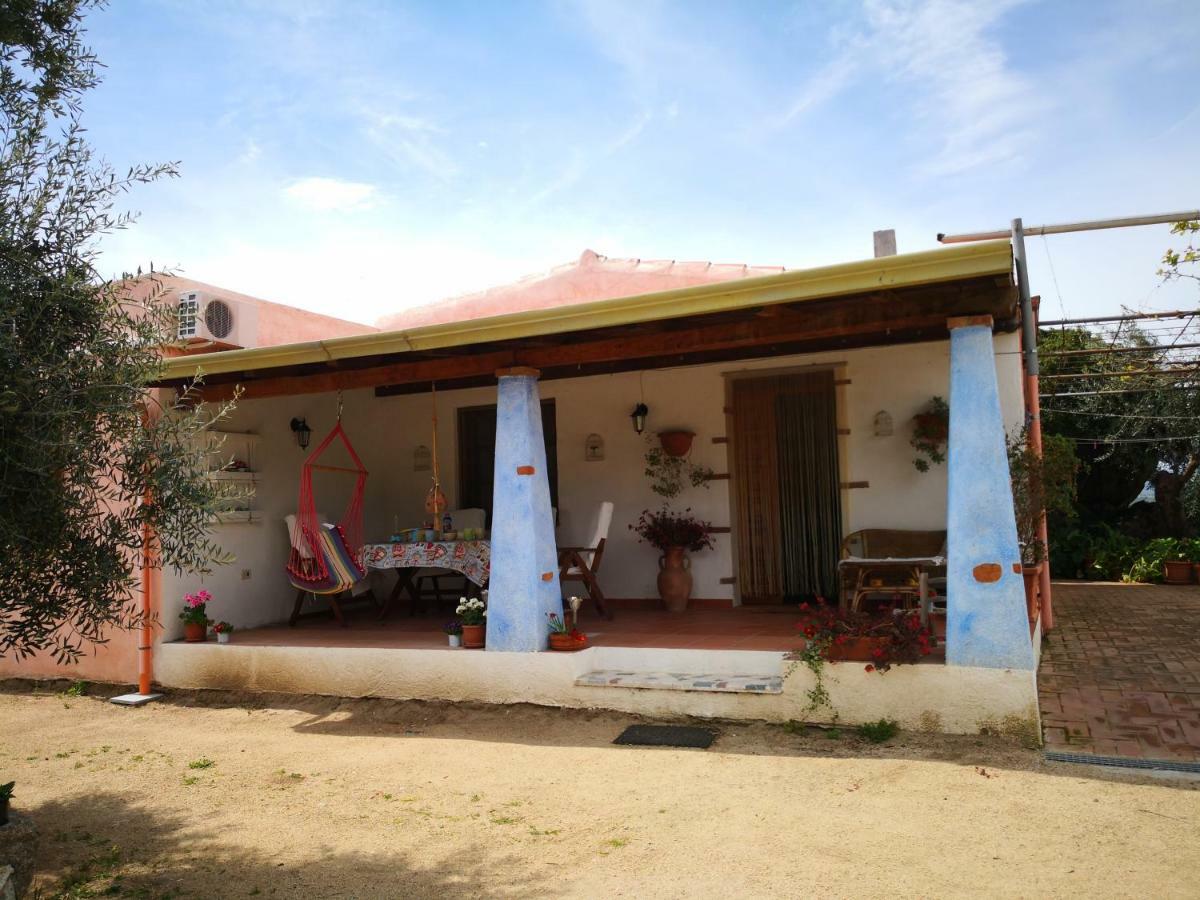 Villa L'Oleandro Oliena Luaran gambar